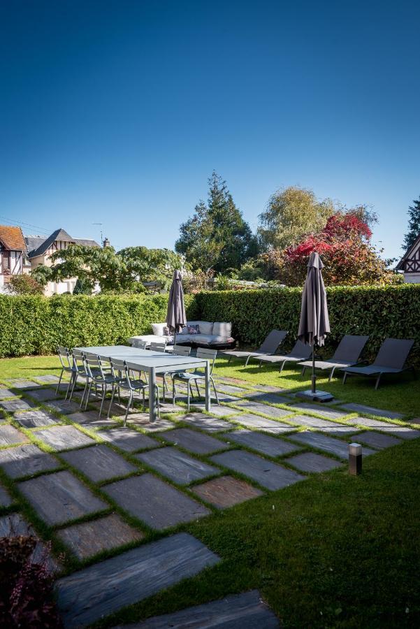 Villa Berry Centre Deauville - Chic & Stylee - Magnifique Jardin エクステリア 写真