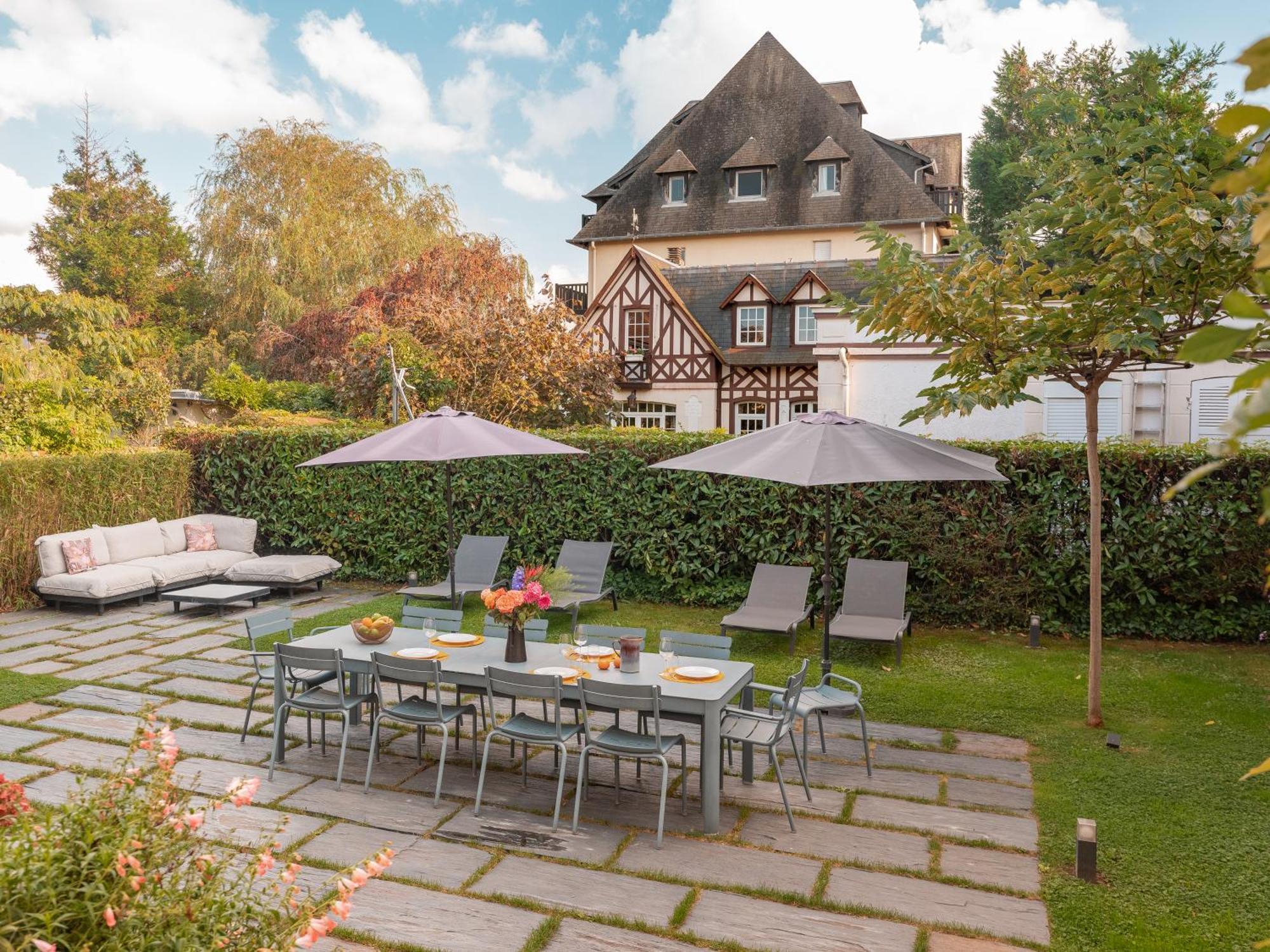 Villa Berry Centre Deauville - Chic & Stylee - Magnifique Jardin エクステリア 写真