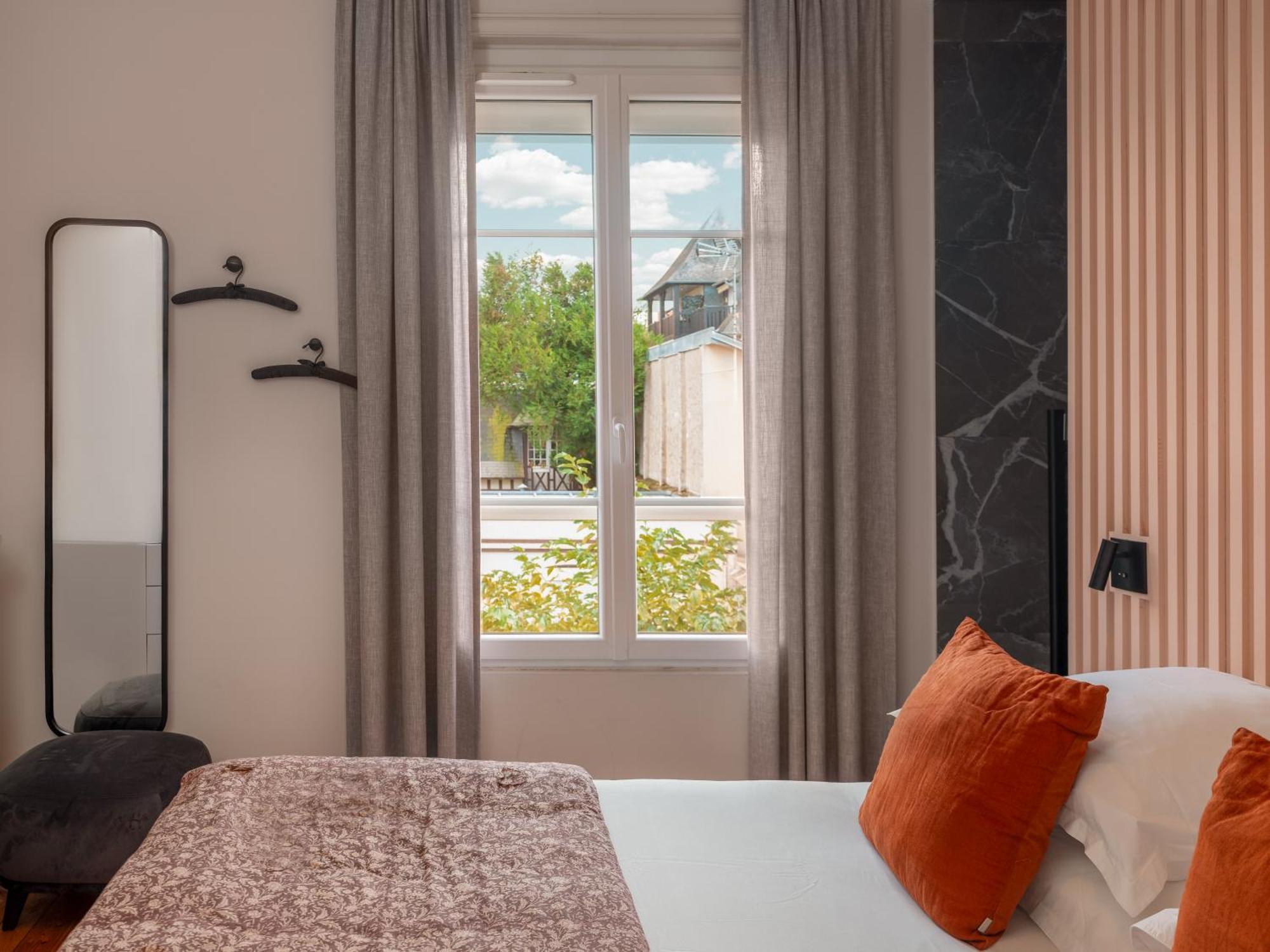 Villa Berry Centre Deauville - Chic & Stylee - Magnifique Jardin エクステリア 写真